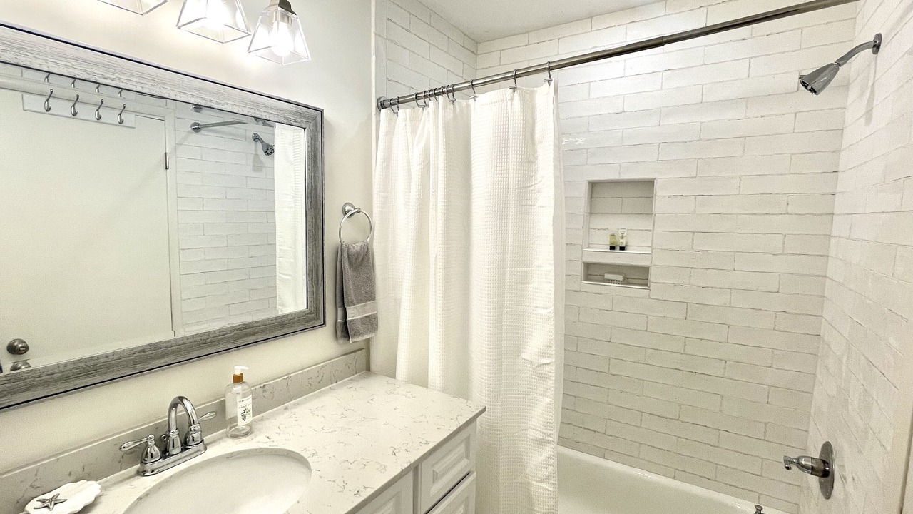 Photo of Bathroom in Royal Lagoons