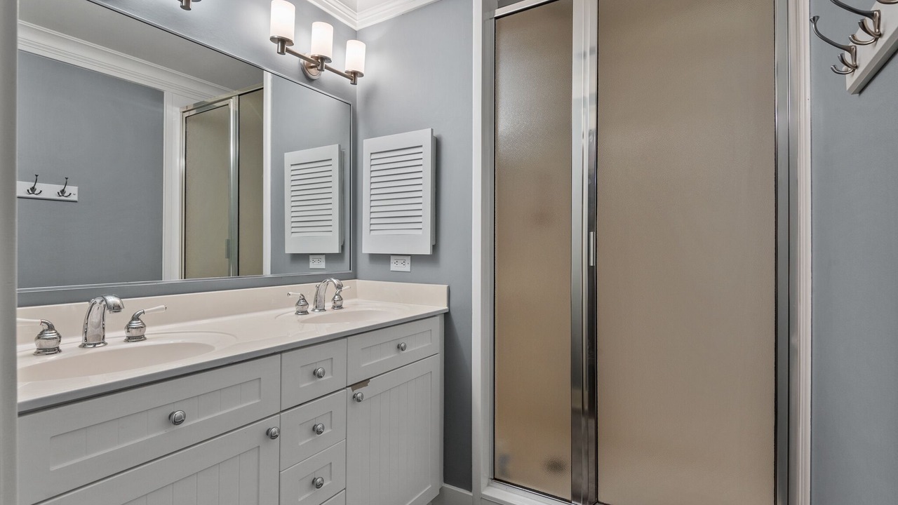 Photo of Bathroom in Watercolor