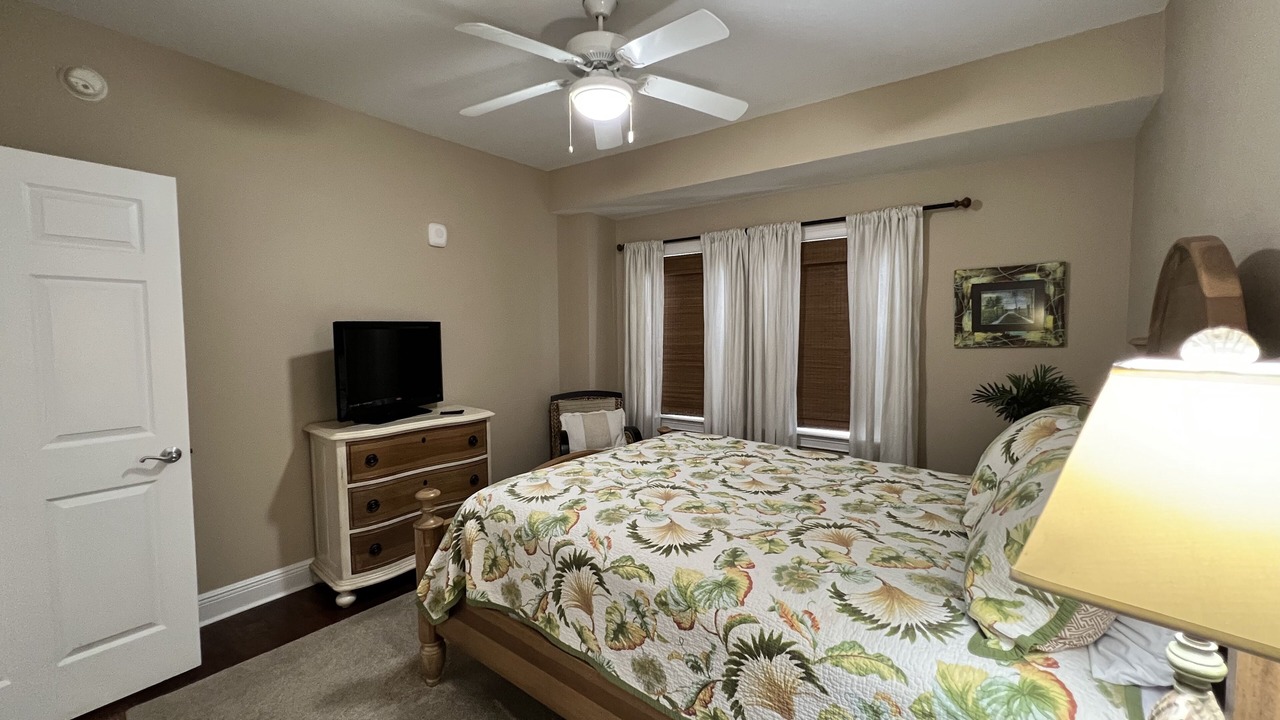 Photo of Bedroom in Mexico Beach