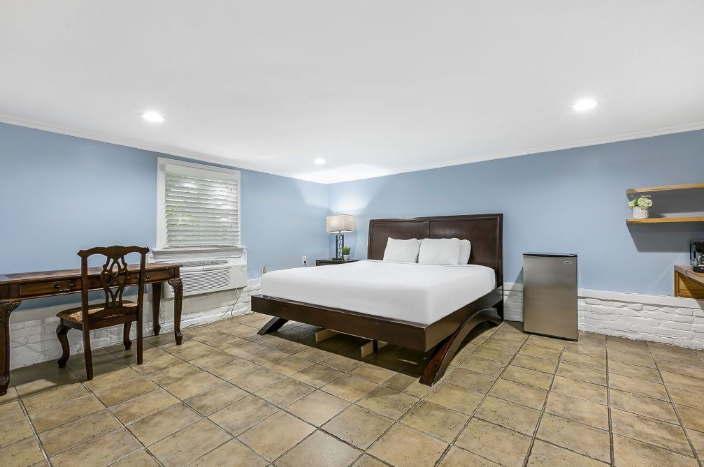 Photo of Bedroom in Mid-City