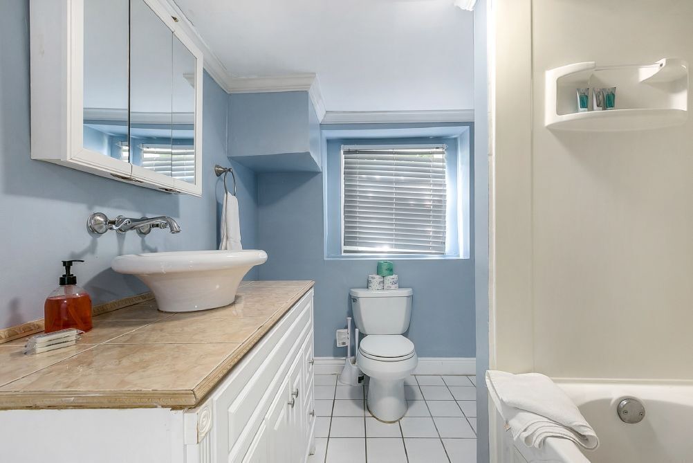 Photo of Bathroom in Mid-City