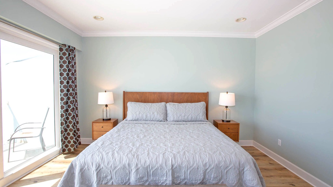 Photo of Bedroom in White Sands