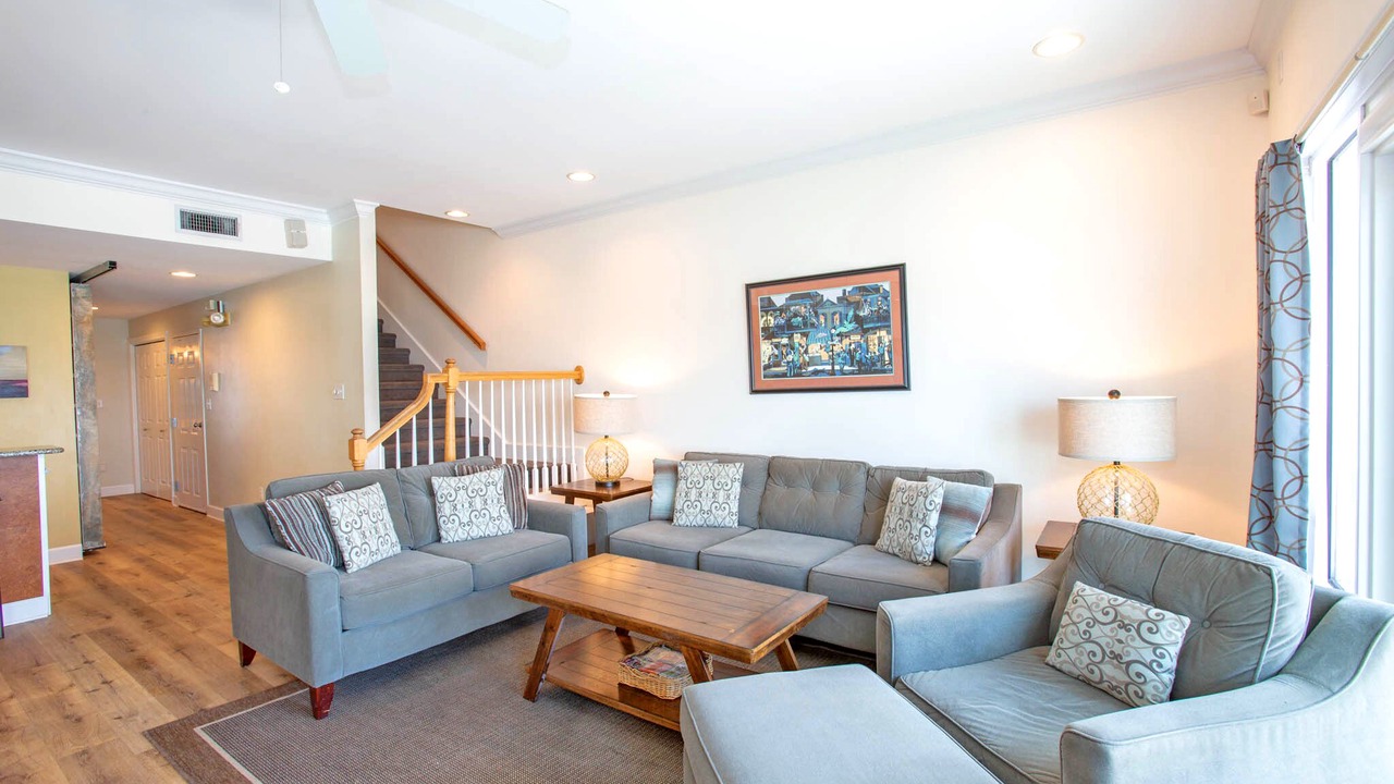 Photo of Livingroom in White Sands