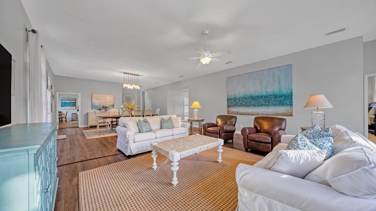 Photo of Bedroom in Dune Allen Beach