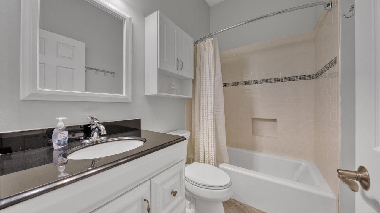 Photo of Bathroom in Dune Allen Beach