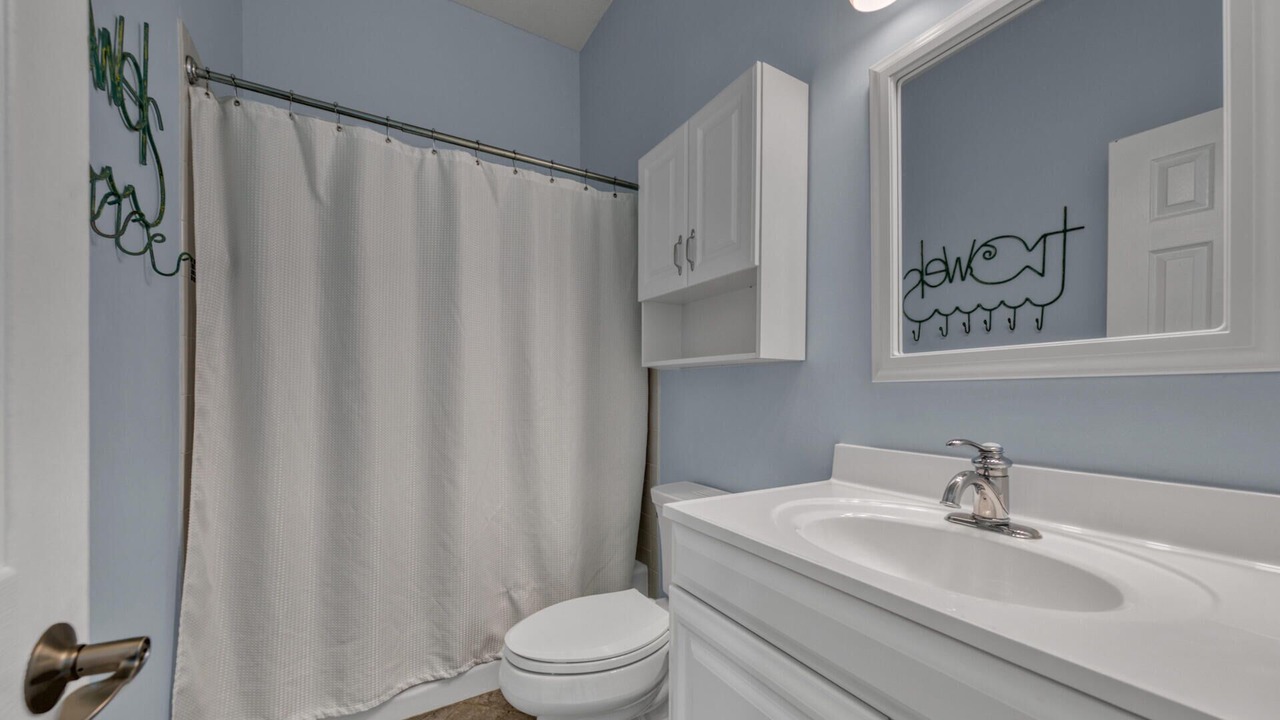 Photo of Bathroom in Dune Allen Beach