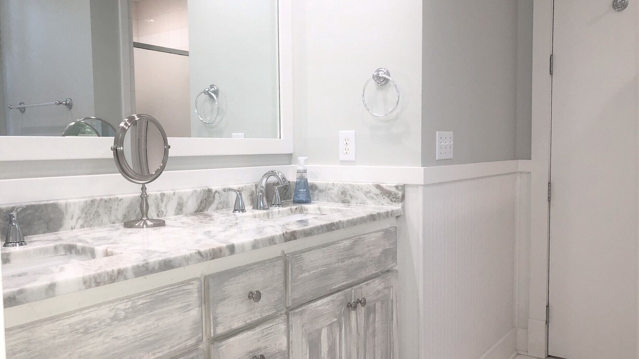Photo of Bathroom in Sunnyside