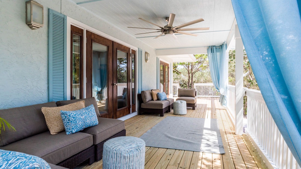 Photo of Patio Balcony in Gulf Trace