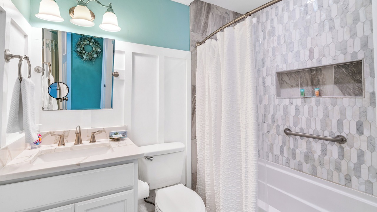 Photo of Bathroom in Seacrest