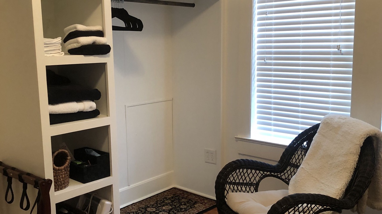Photo of Bedroom in Abbeville