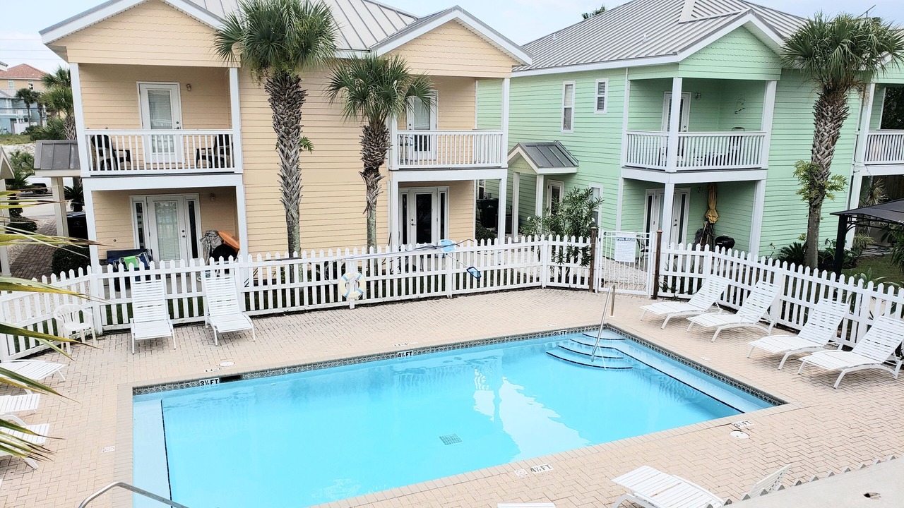 Photo of Patio Balcony in Holiday Beach