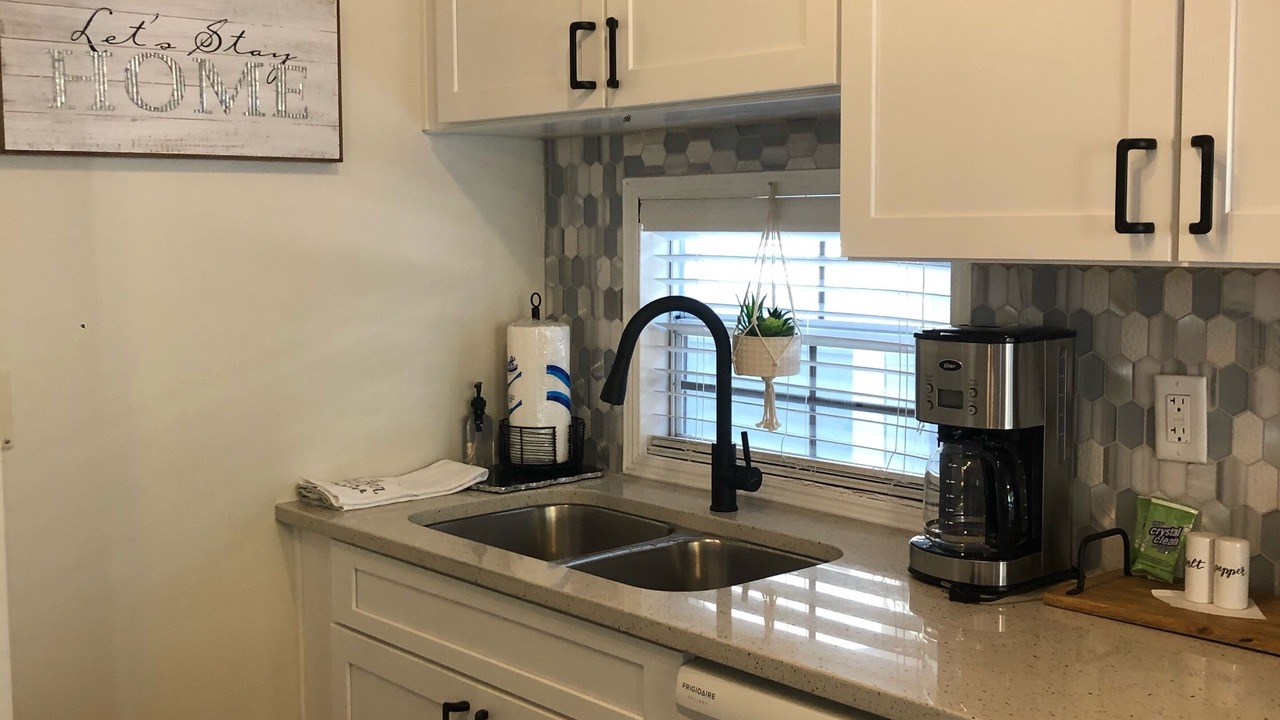 Photo of Kitchen in Lower Grand Lagoon