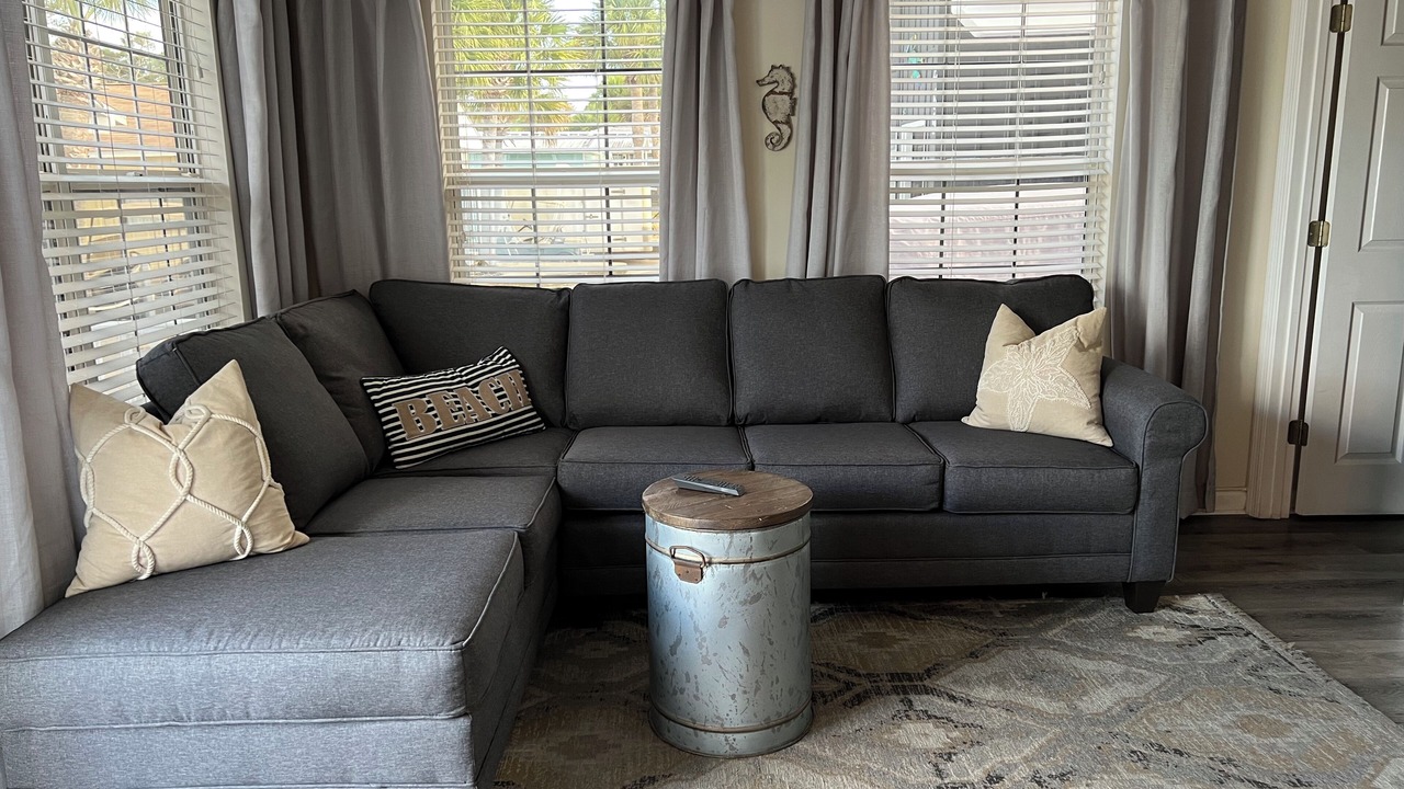 Photo of Livingroom in Lower Grand Lagoon