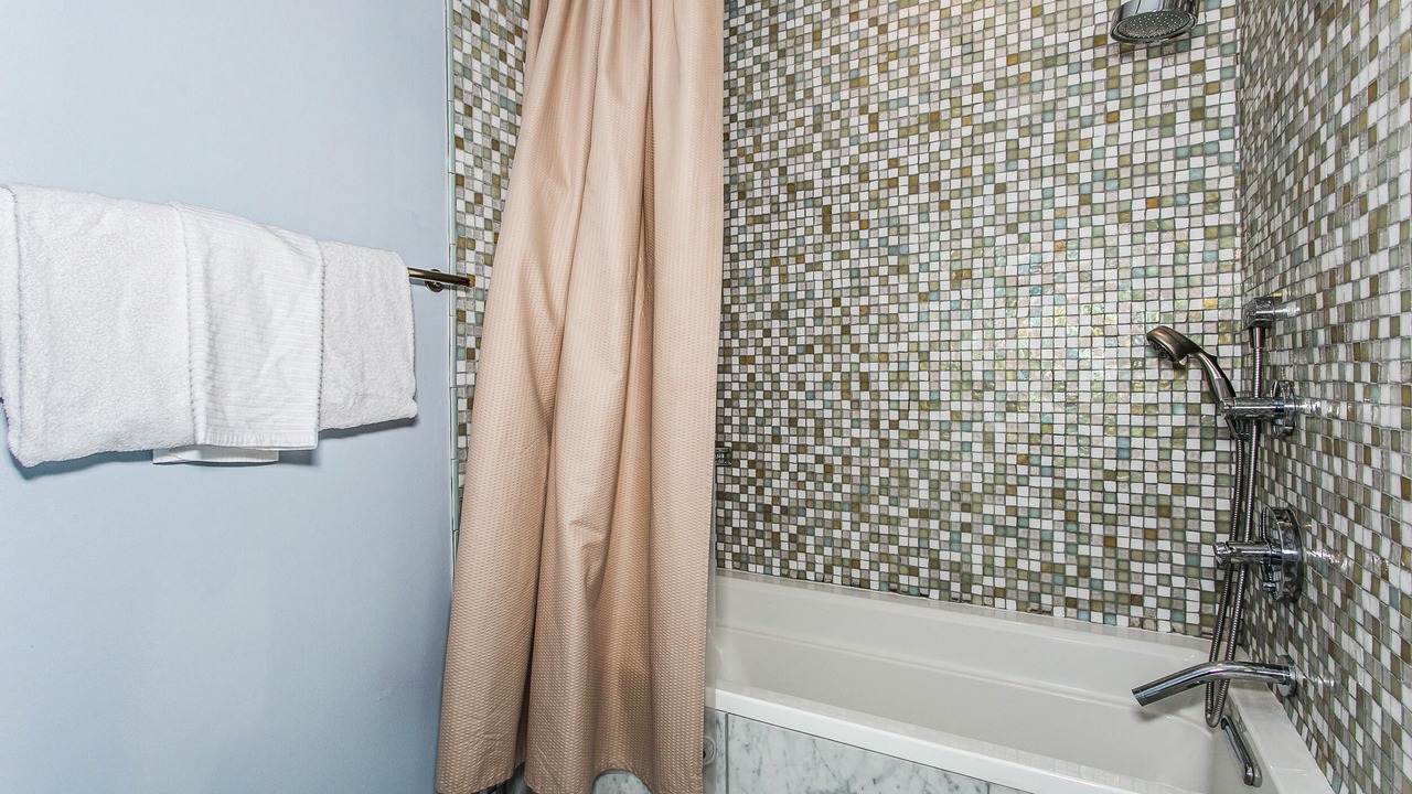 Photo of Bathroom in White Sands First