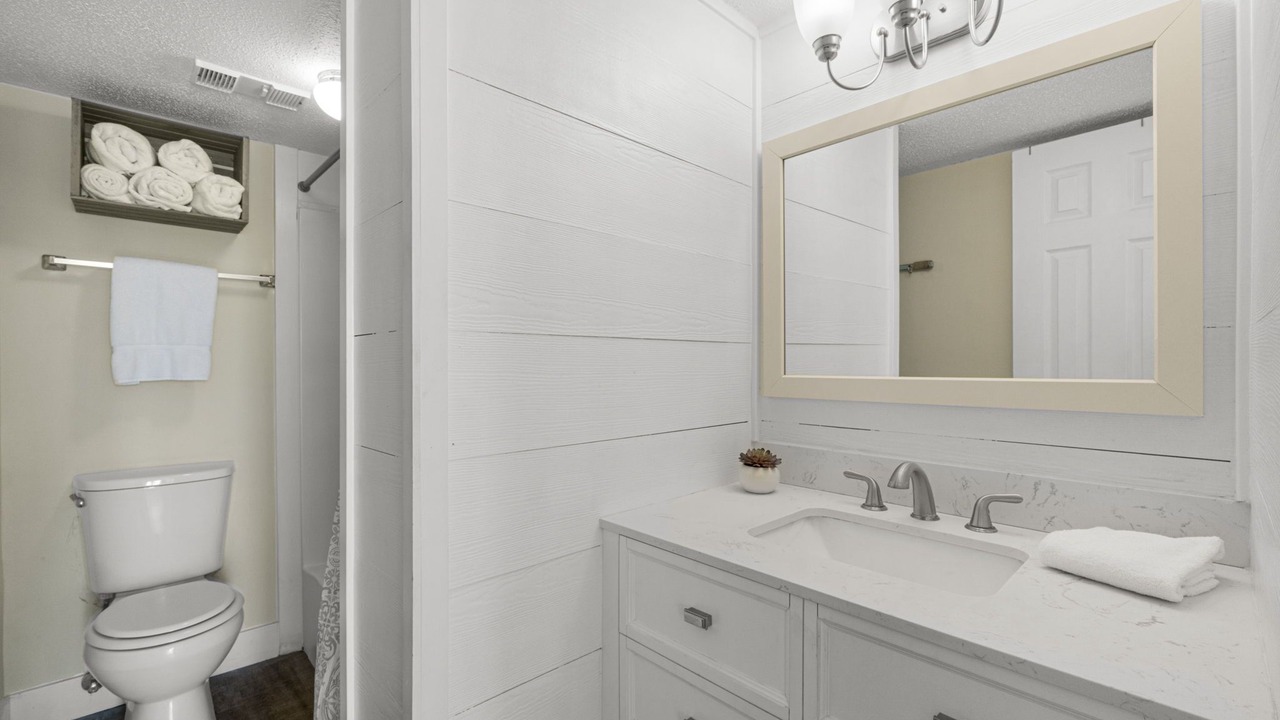 Photo of Bathroom in Sunnyside
