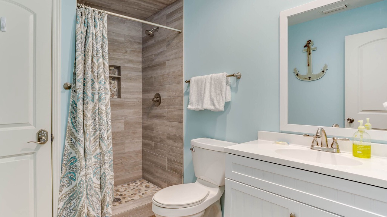 Photo of Bathroom in Laguna Beach Estates