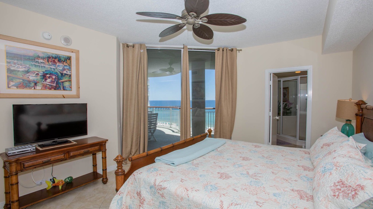 Photo of Bedroom in Navarre Beach