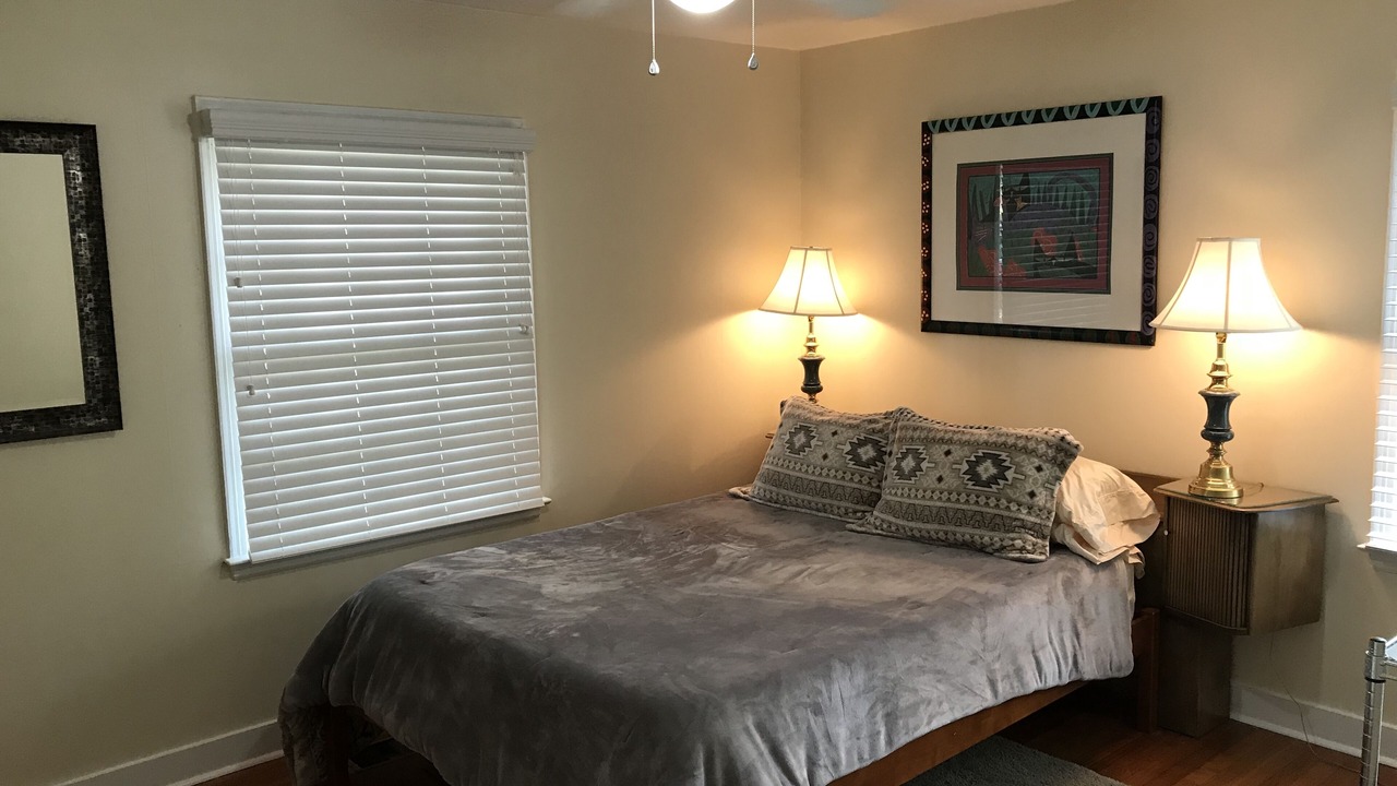 Photo of Bedroom in Fondren