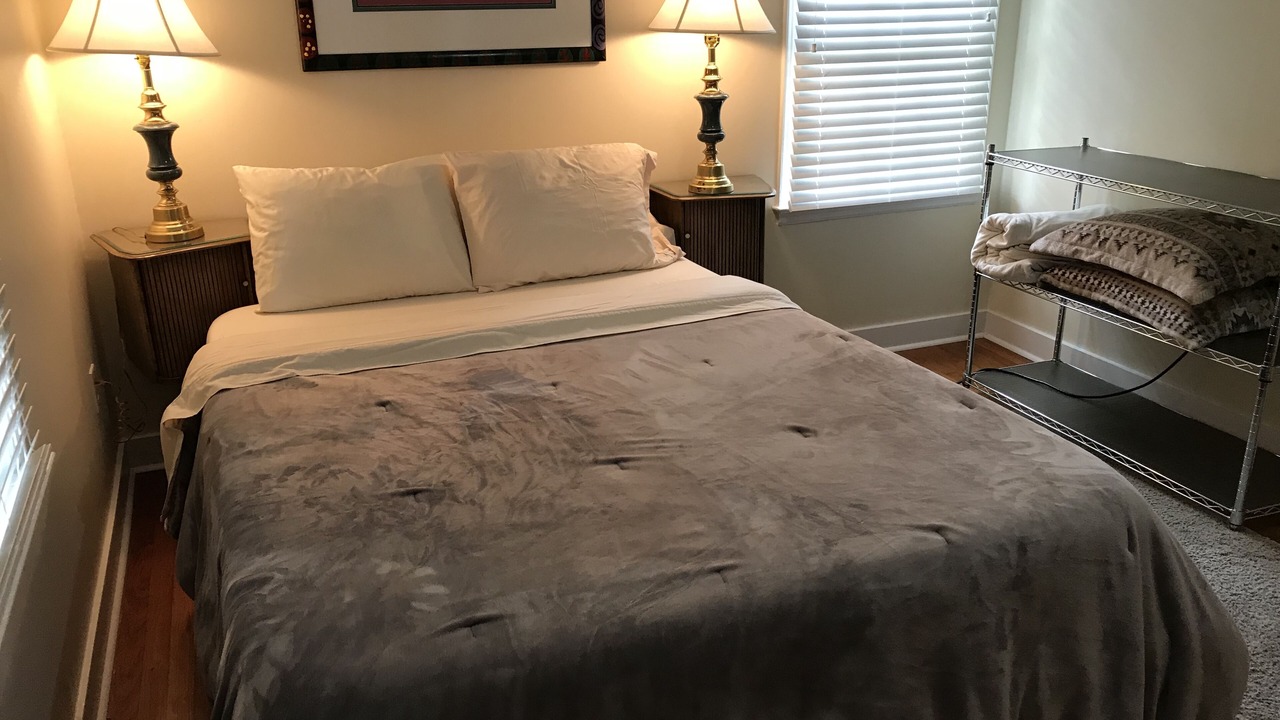 Photo of Bedroom in Fondren