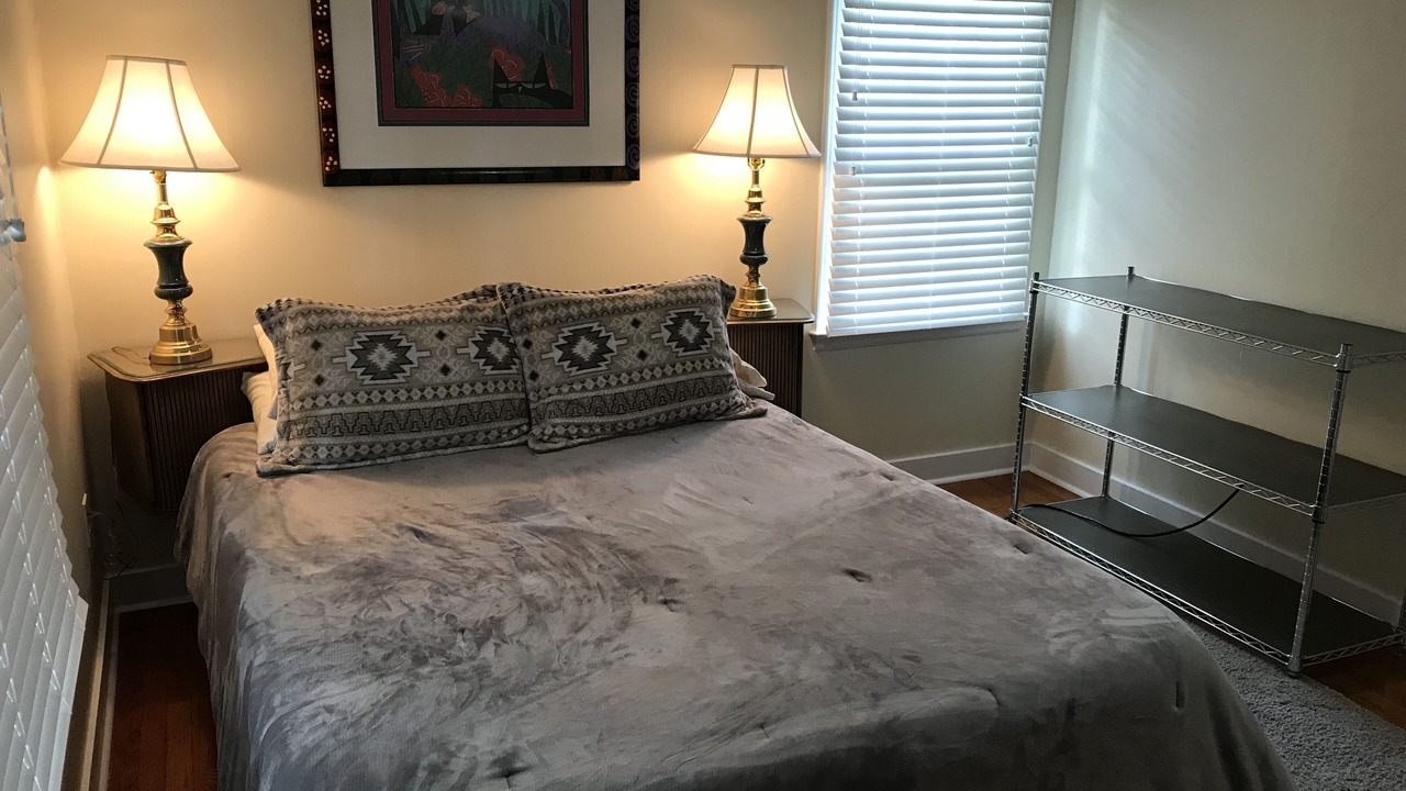 Photo of Bedroom in Fondren