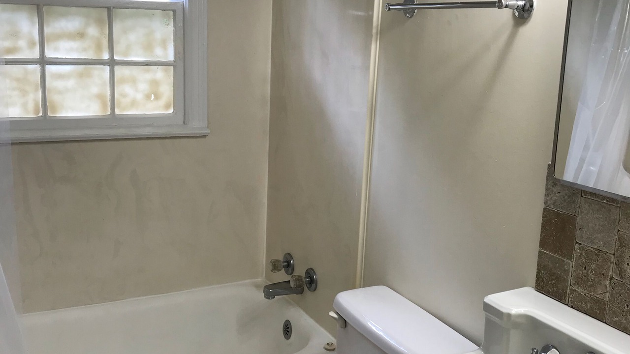 Photo of Bathroom in Fondren