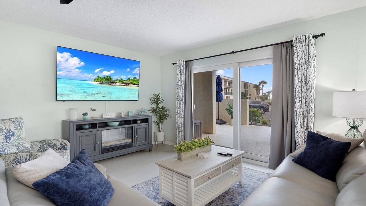 Photo of Livingroom in St. Augustine Beach