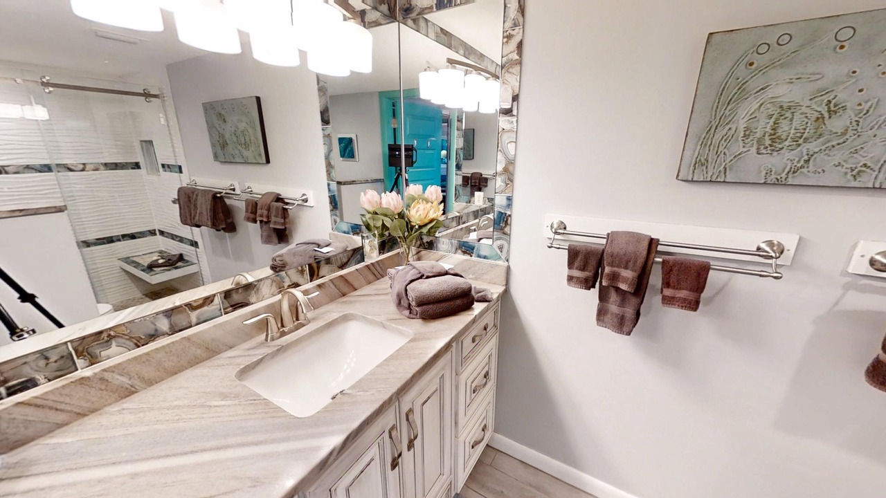 Photo of Bathroom in Thomas Drive