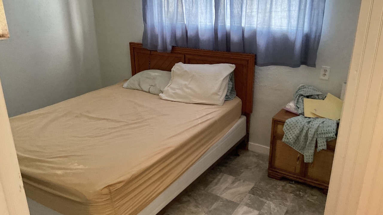 Photo of Bedroom in North Lagoon Oaks