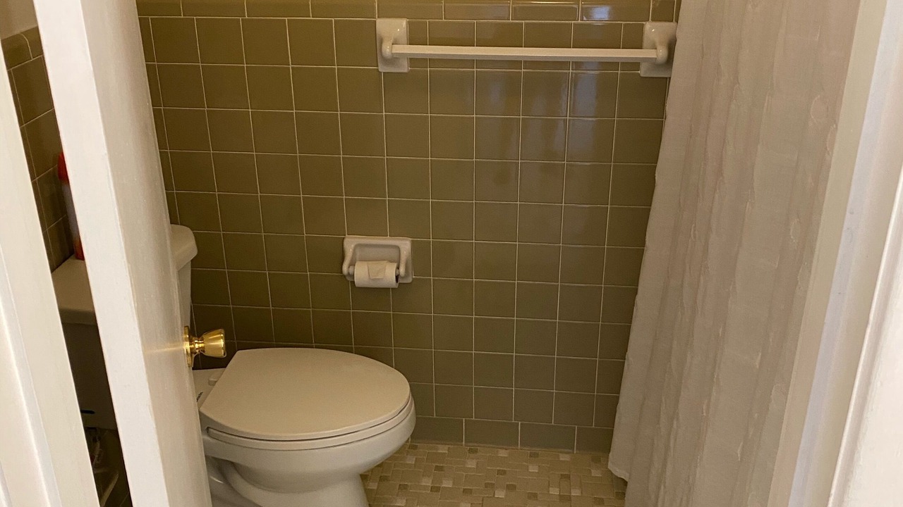 Photo of Bathroom in East End