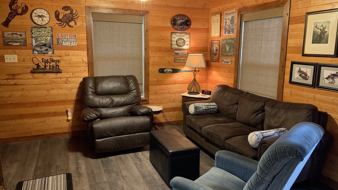 Photo of Livingroom in Broaddus