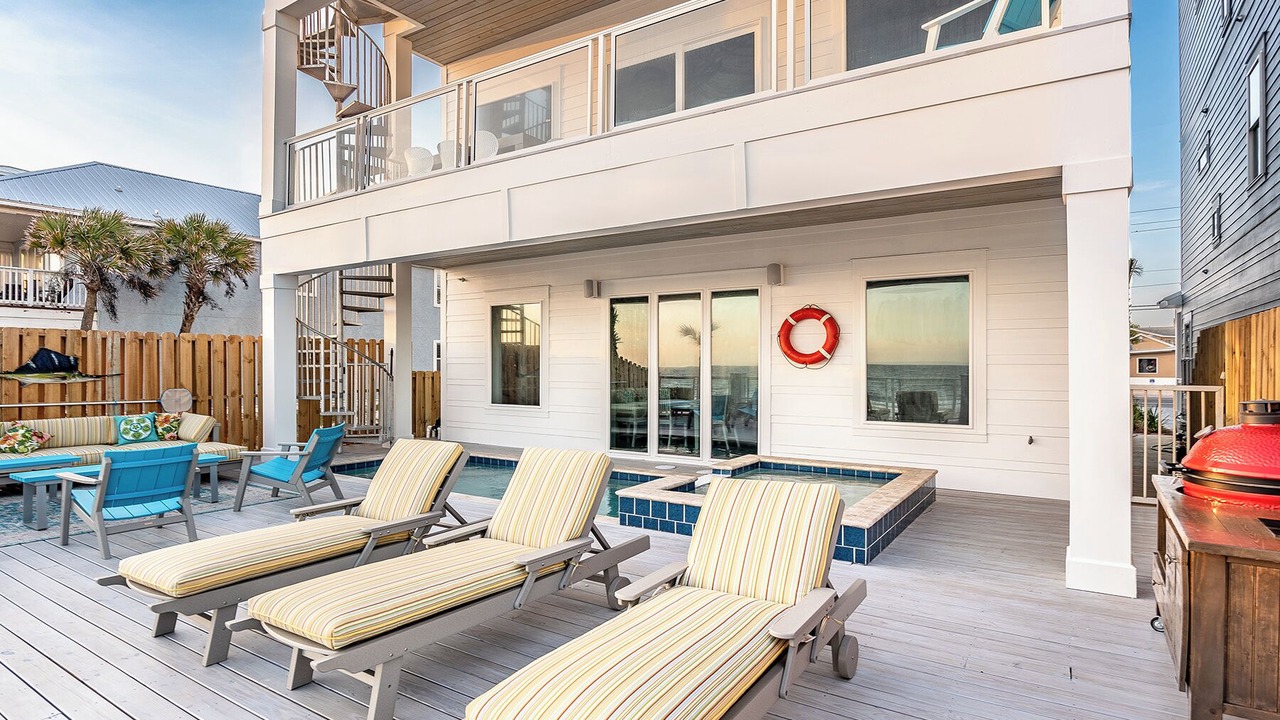Photo of Outdoor in Laguna Beach Estates