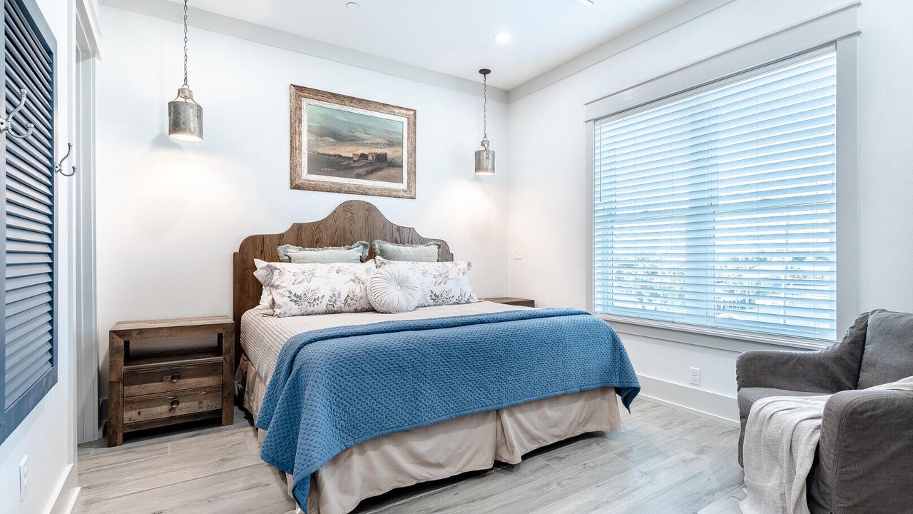 Photo of Bedroom in Laguna Beach Estates
