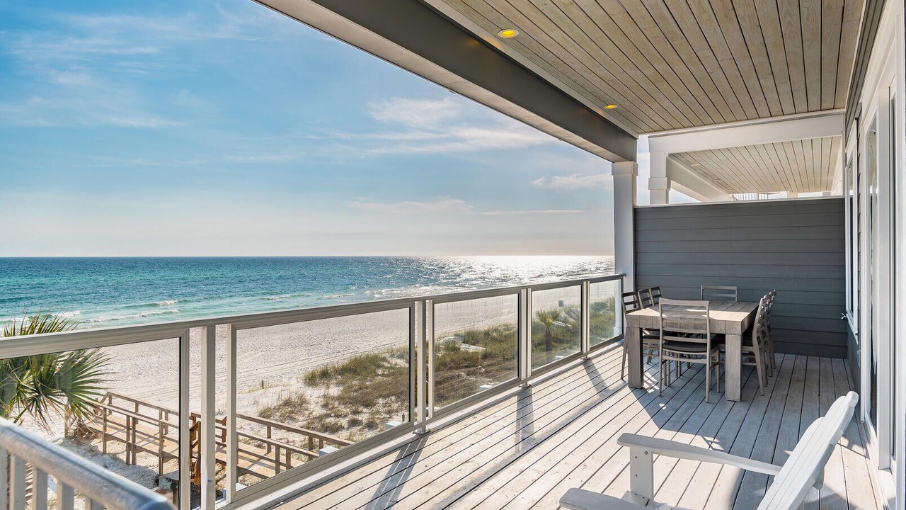 Photo of Patio Balcony in Laguna Beach Estates