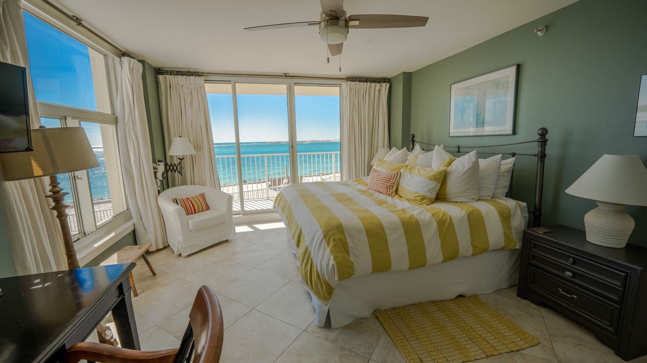 Photo of Bedroom in Holiday Isle