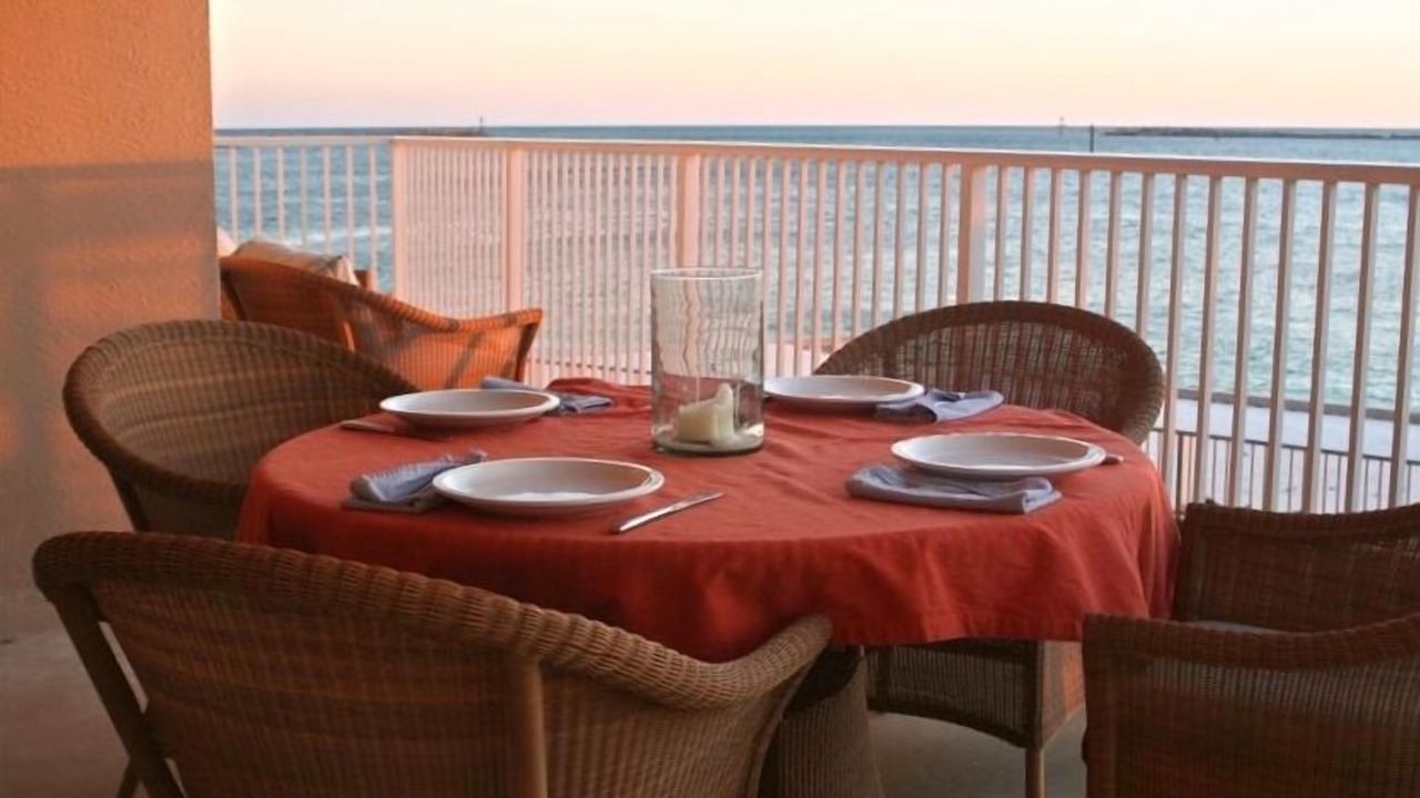 Photo of Patio Balcony in Holiday Isle