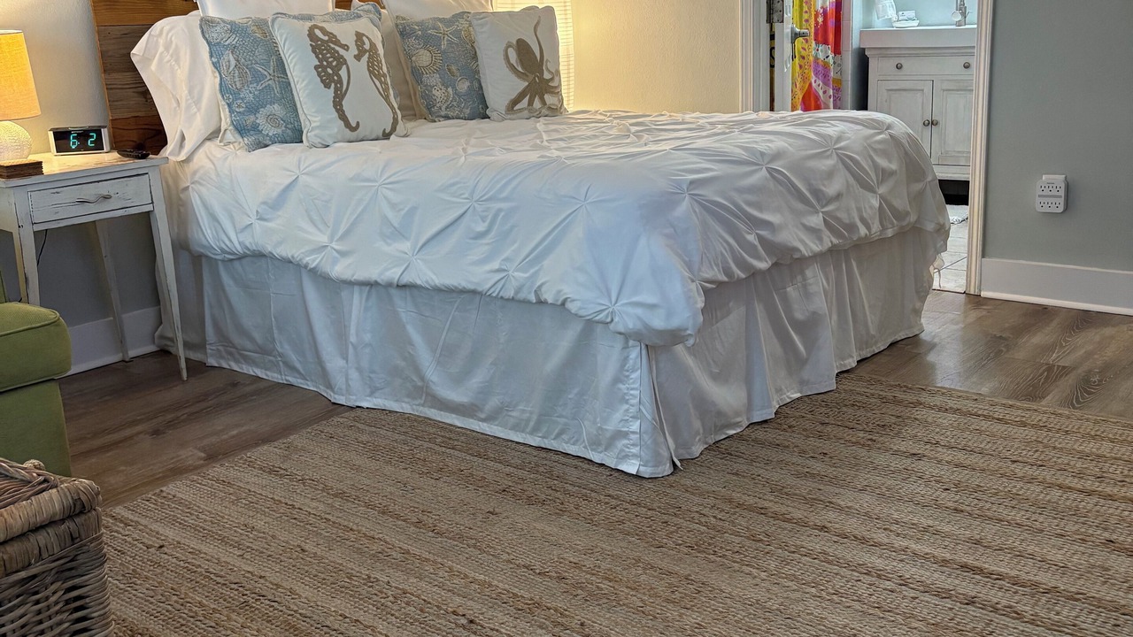 Photo of Bedroom in Gulf Place