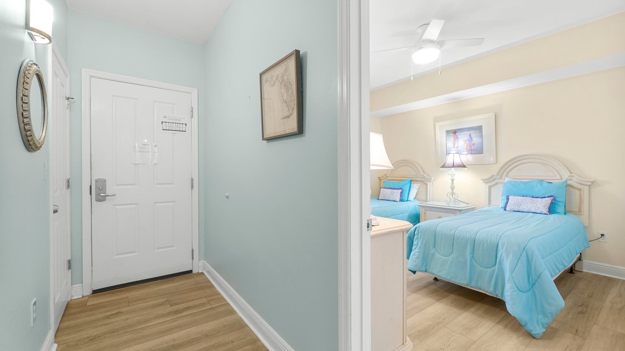Photo of Bedroom in Miramar Beach