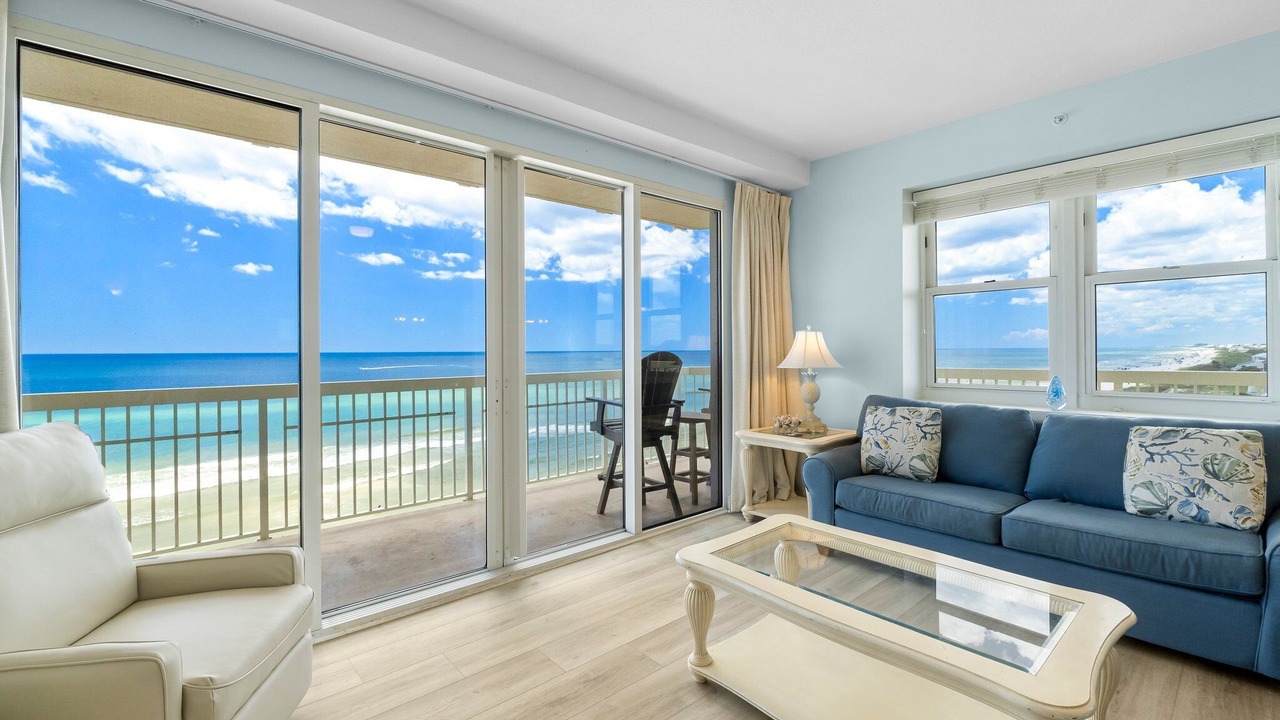 Photo of Livingroom in Miramar Beach