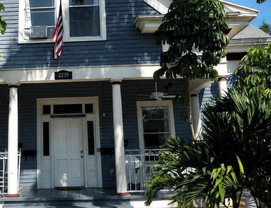 Photo of Outdoor in Altamont Manor