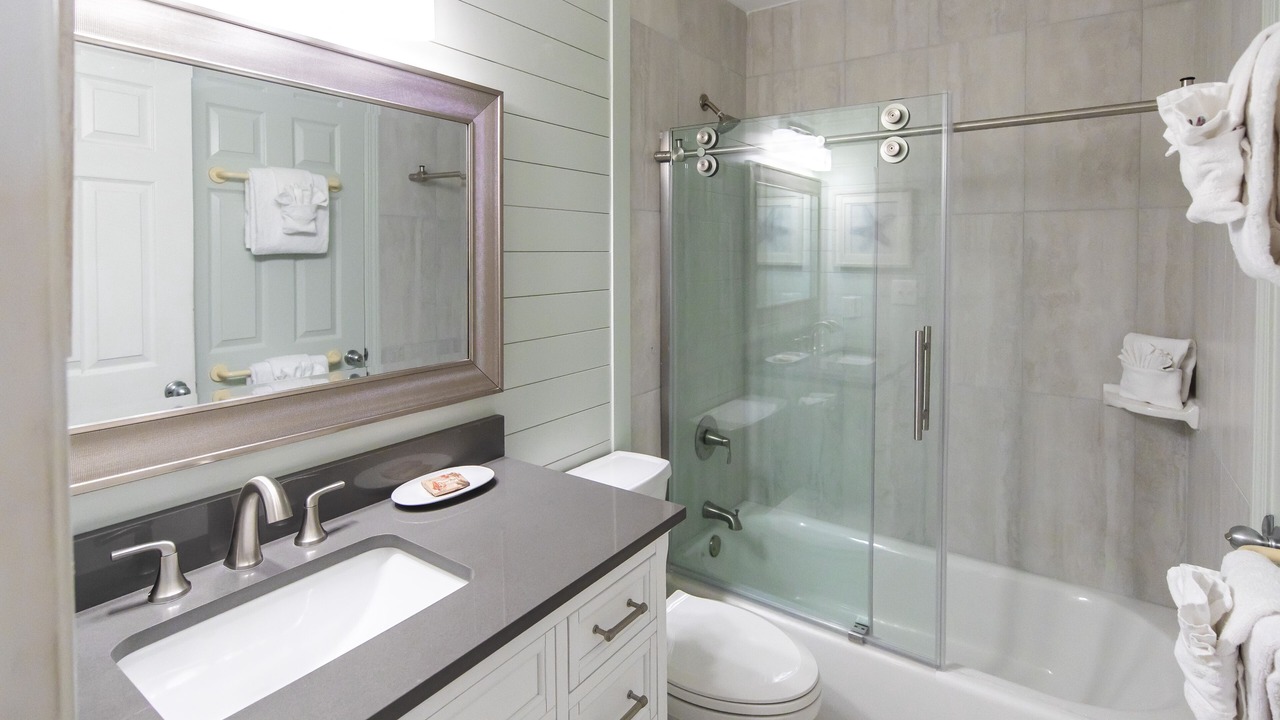 Photo of Bathroom in Gulf Place