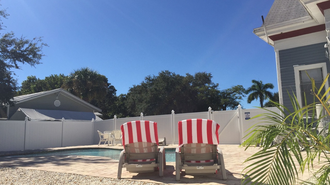 Photo of Outdoor in Altamont Manor