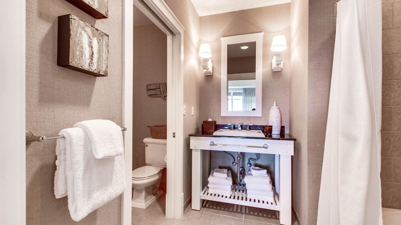 Photo of Bathroom in WaterSound Beach