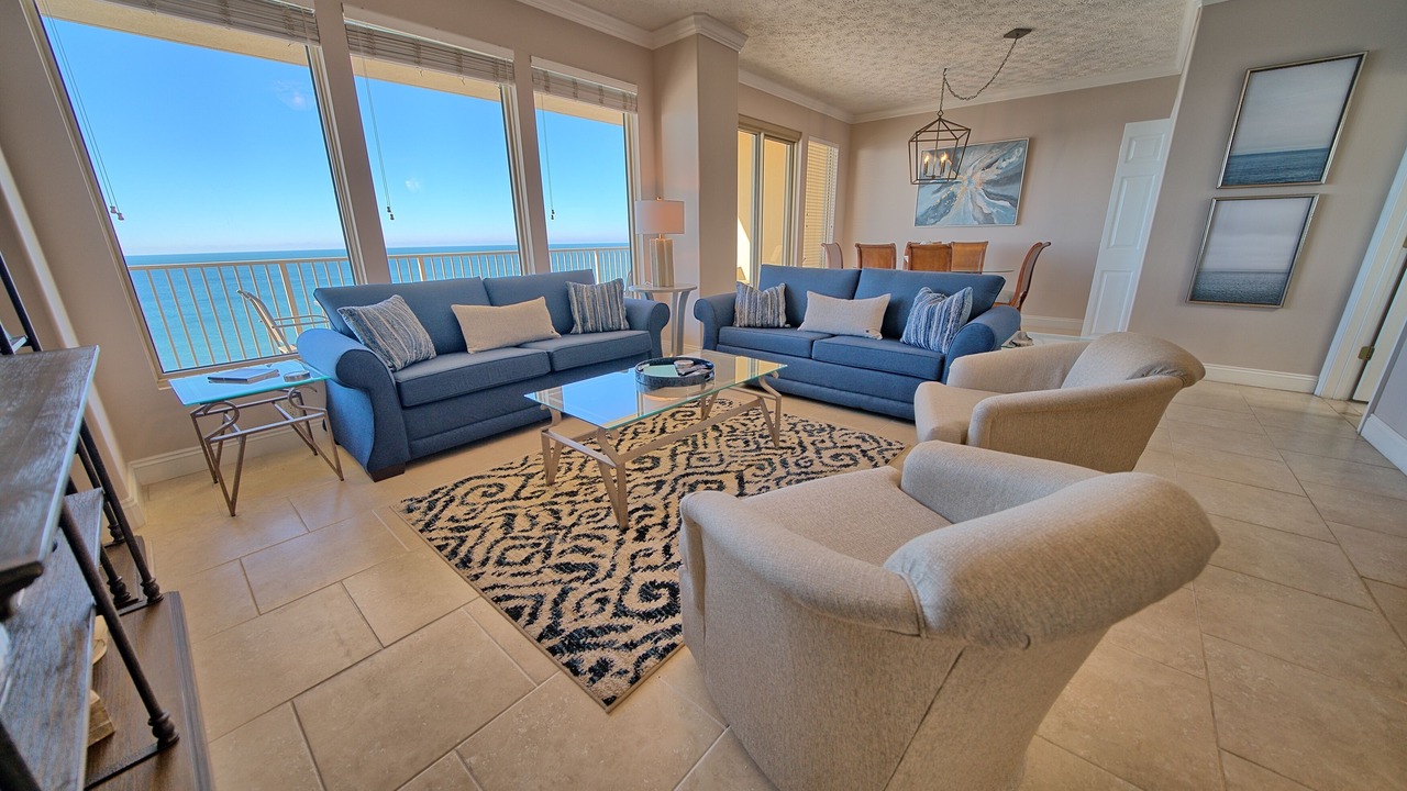 Photo of Livingroom in Thomas Drive