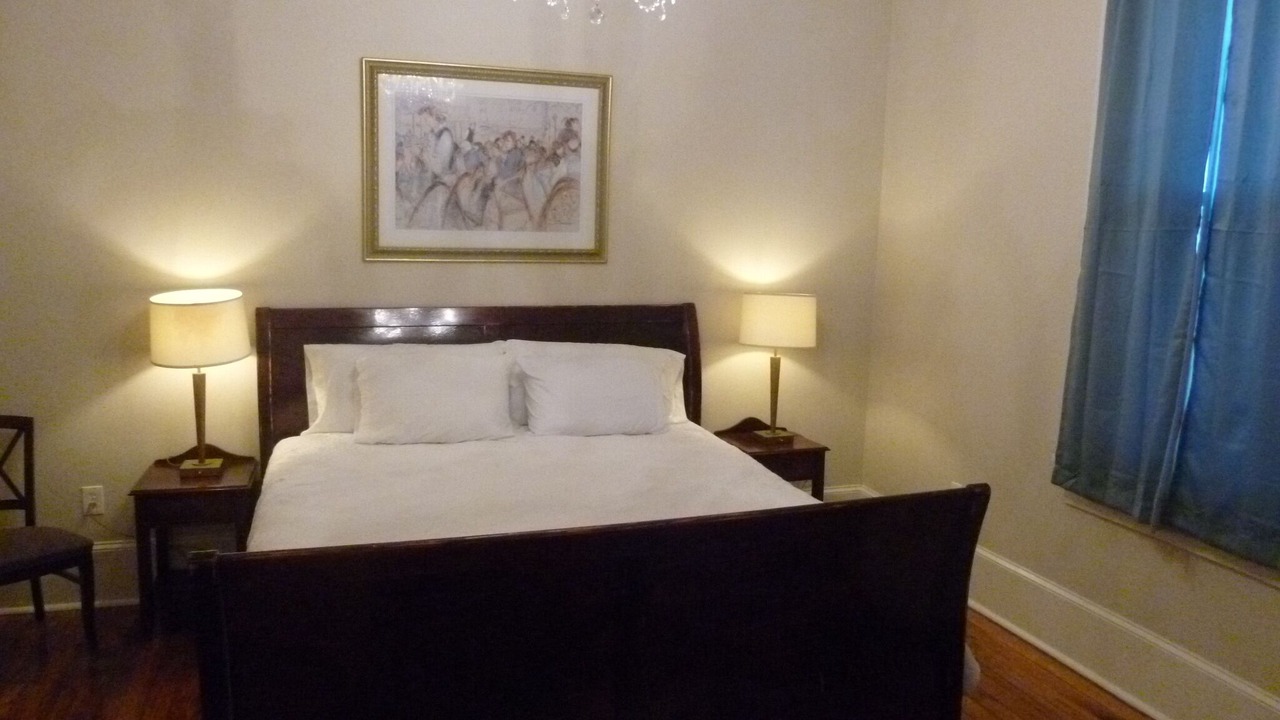 Photo of Bedroom in Arabi