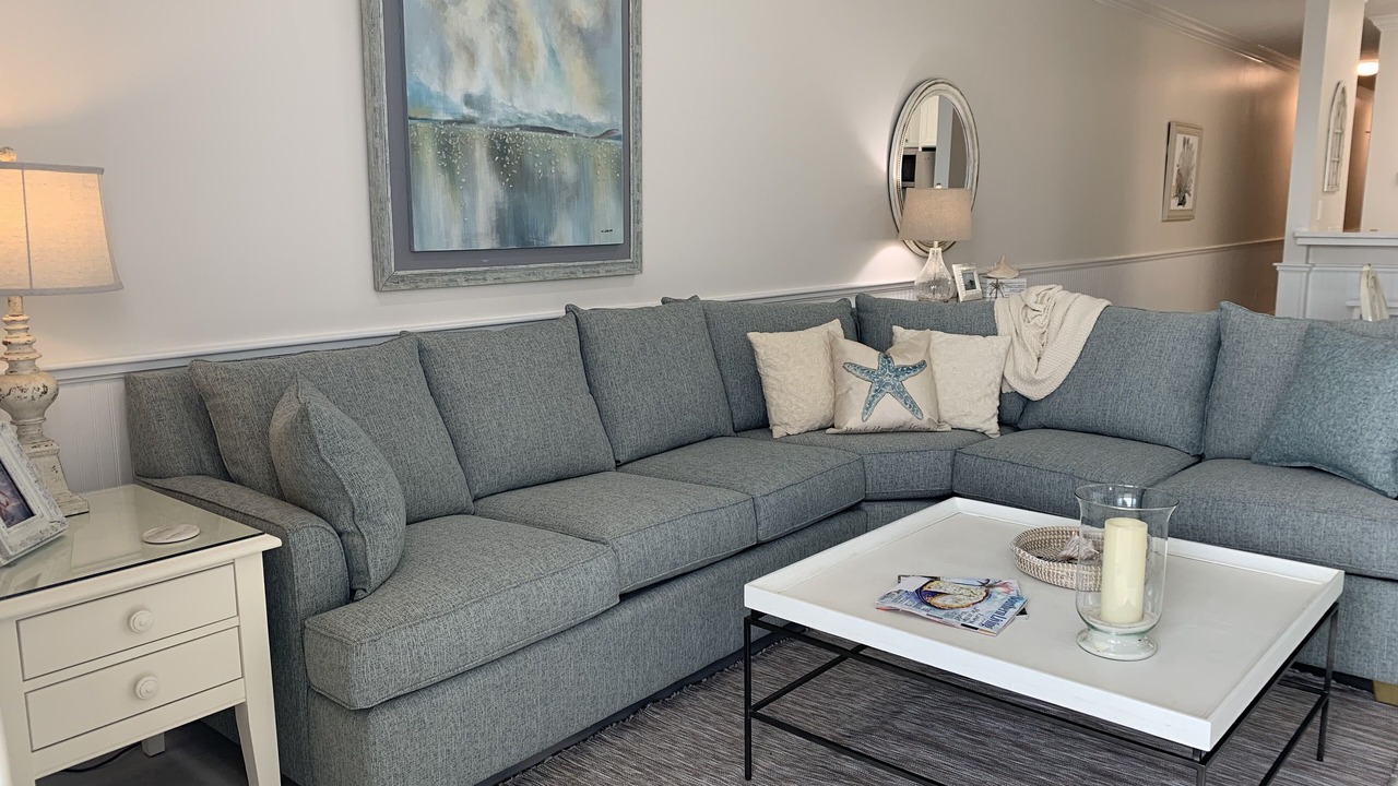 Photo of Livingroom in Silver Sands Beach