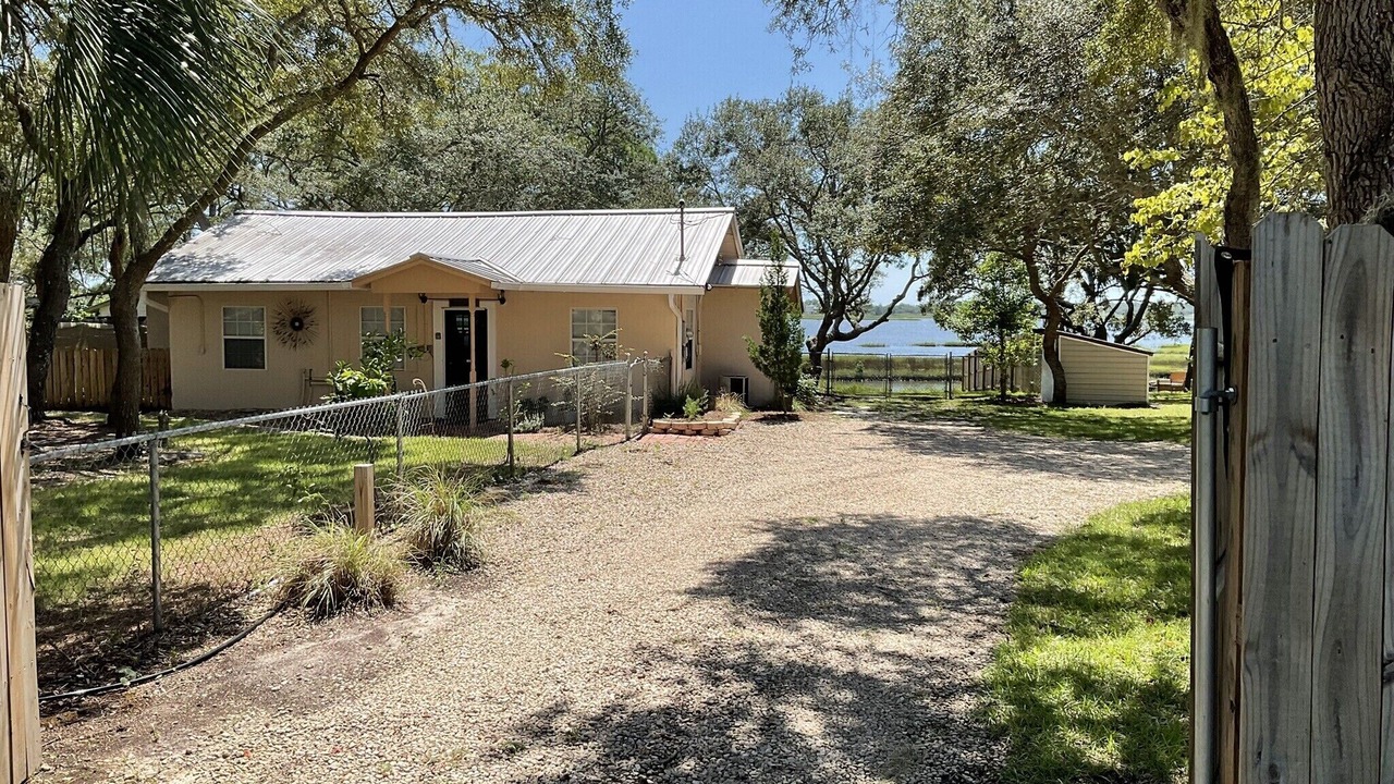 Photo of Others in Alligator Point