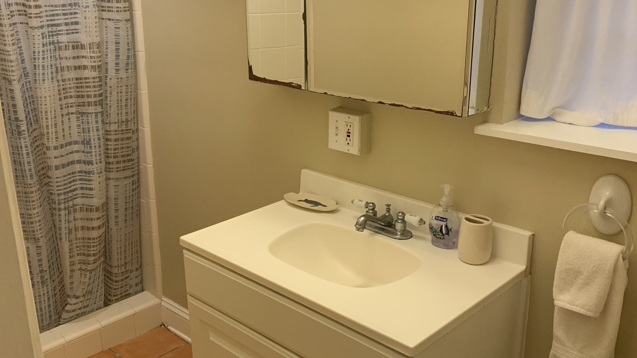 Photo of Bathroom in Alligator Point