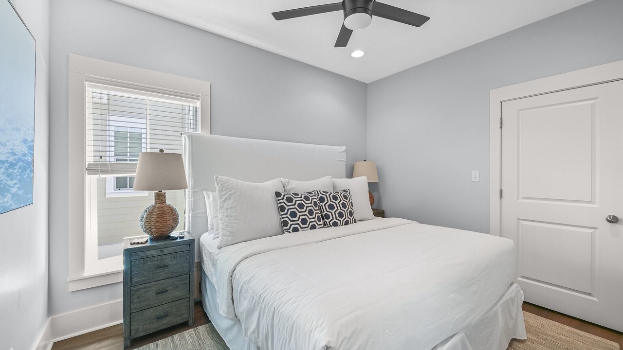 Photo of Bedroom in Seacrest Beach