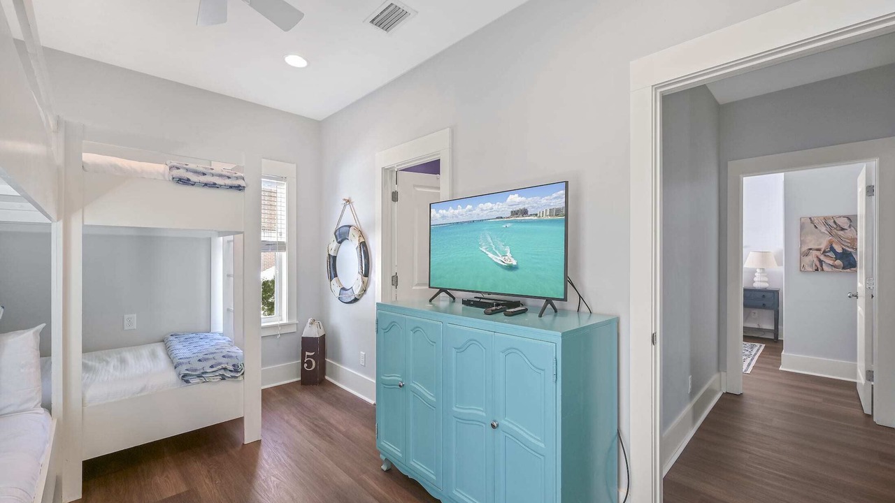 Photo of Bedroom in Seacrest Beach