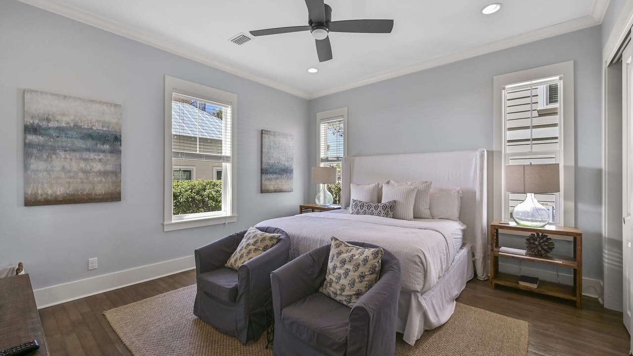 Photo of Bedroom in Seacrest Beach